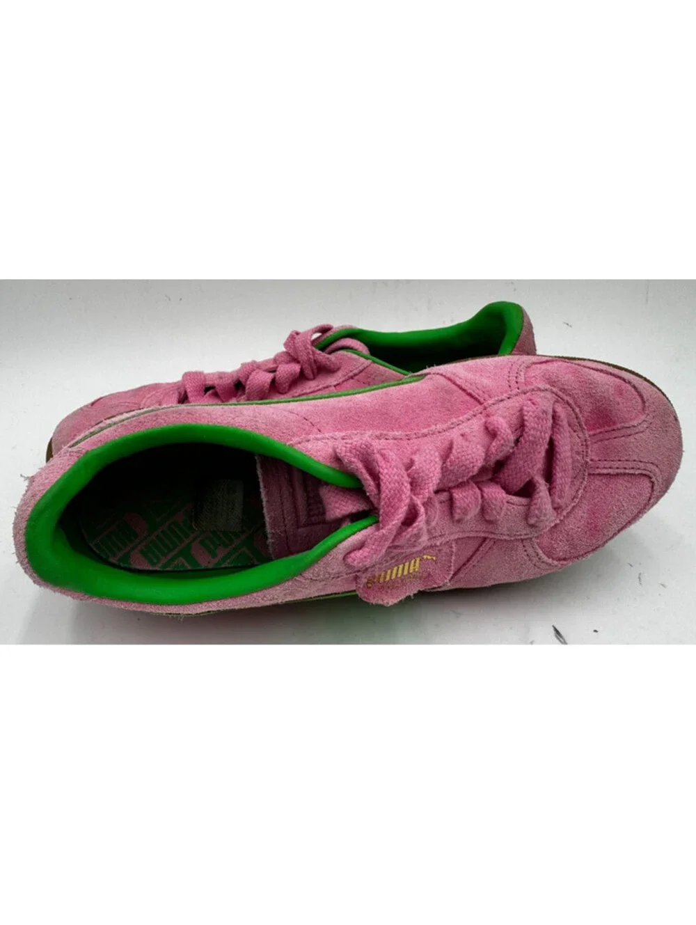 Puma Palermo Women's Sneakers Size 8.5 Pink  Suede Athletic Shoes 397858-01